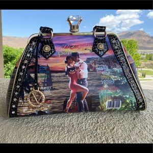 Only Lany Romance Magazine Purse